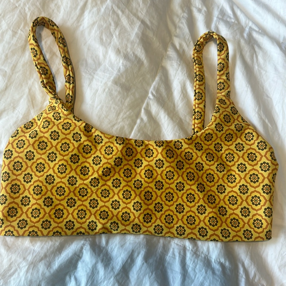 SKATIE MYA TOP IN KAUI PRINT SIZE M